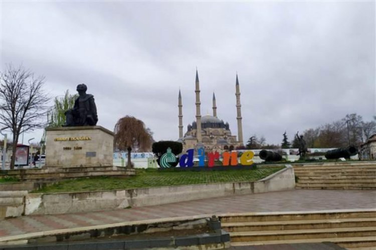 Kente 'seyyar satıcı' girişi yasaklandı