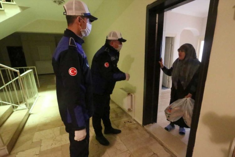65 yaş &uuml;st&uuml; vatandaşlara &ouml;zel hizmet