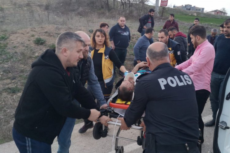 Bursa'da motosikletin altında kalan s&uuml;r&uuml;c&uuml;, hayatını kaybetti