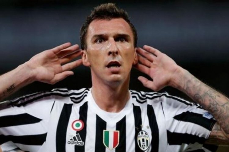 Beşiktaş'a Mario Mandzukic &ouml;nerisi!