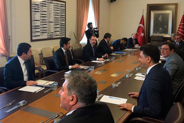 AK Parti ile CHP arasında 'infaz d&uuml;zenlemesi' g&ouml;r&uuml;şmesi