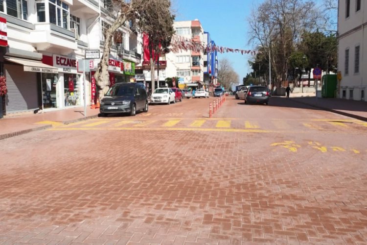 T&uuml;rkiye'nin en yaşlı ili Sinop'ta sokaklar bomboş