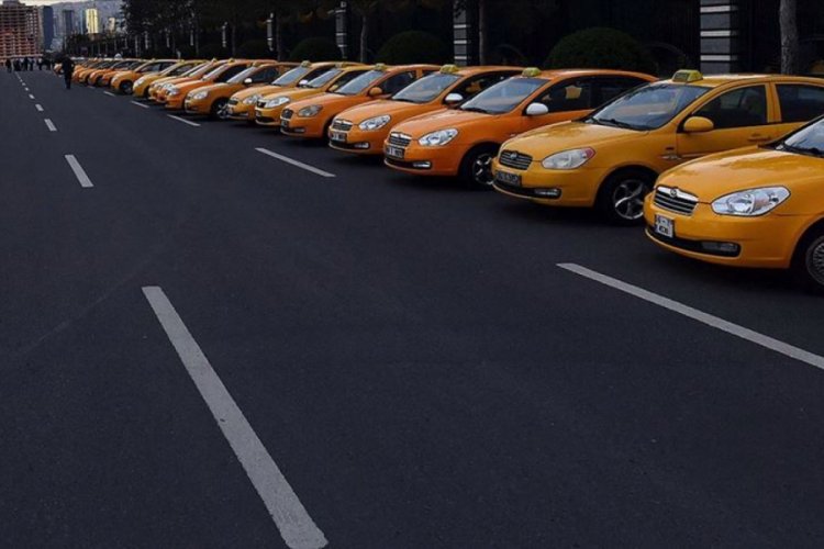 Taksiciler ve minib&uuml;s&ccedil;&uuml;ler sigorta prim desteği bekliyor
