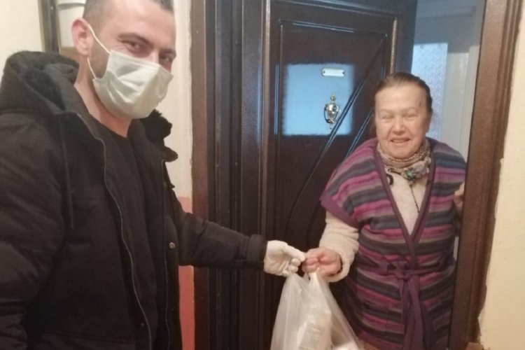 Bursa Gemlik Belediyesi'nden yaşlılara yardım eli