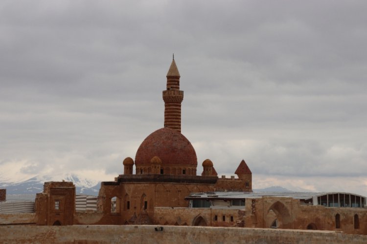 İshak Paşa Sarayı kapatıldı