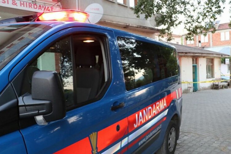 65 yaş &uuml;st&uuml; vatandaşın rakısı tutanakla teslim edildi