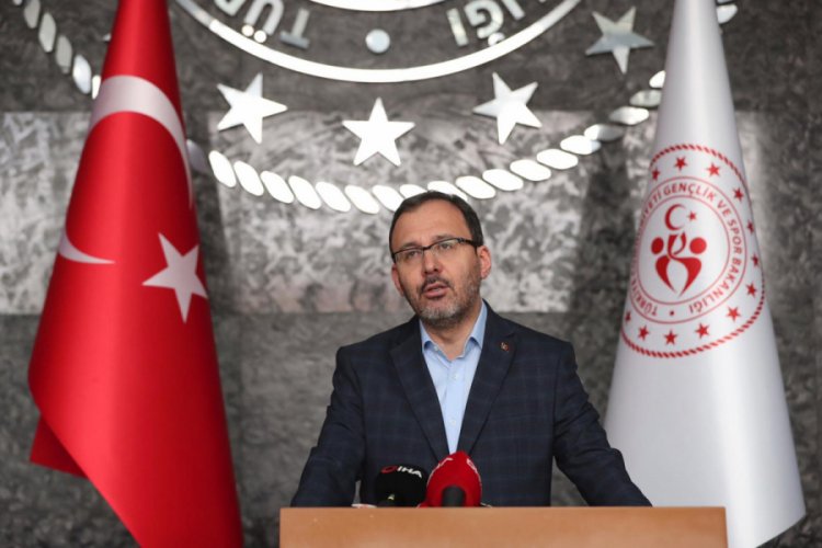 Gen&ccedil;lik ve Spor Bakanı Kasapoğlu: Sağlığımız i&ccedil;in evlerimizde kalalım