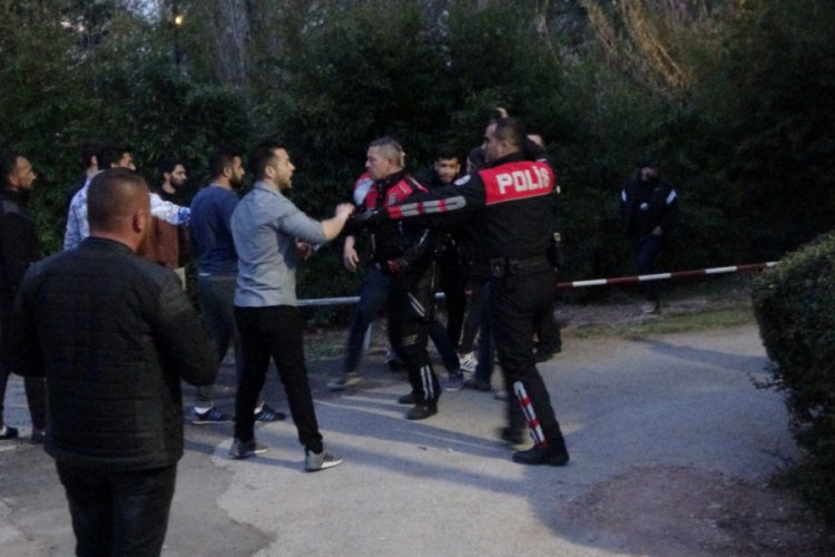 İki grup arasında kavga &ccedil;ıktı, 10 kişi g&ouml;zaltına alındı