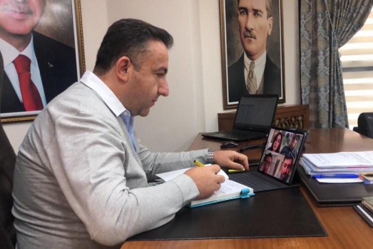 Bursa Osmangazi'de video konferanslı korona vir&uuml;s toplantısı