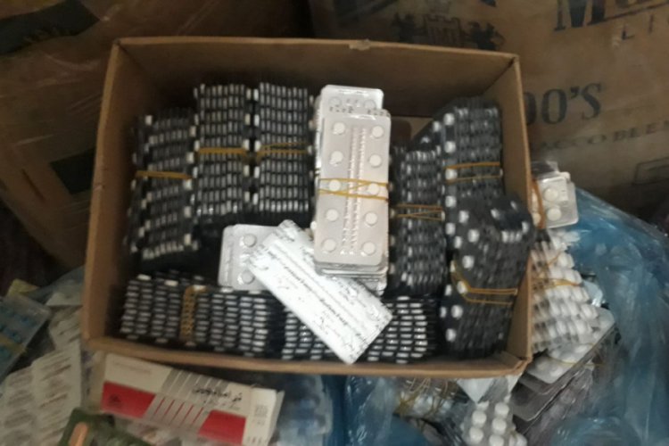 Azez'de 61 bin uyuşturucu hap ele ge&ccedil;irildi