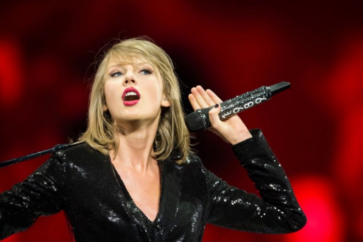 Taylor Swift krizden etkilenen hayranlarına 3'er bin dolar dağıttı