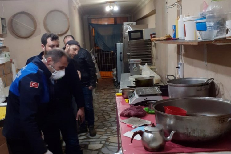 Bursa Osmangazi'de merdiven altı tatlıcıya şok baskın