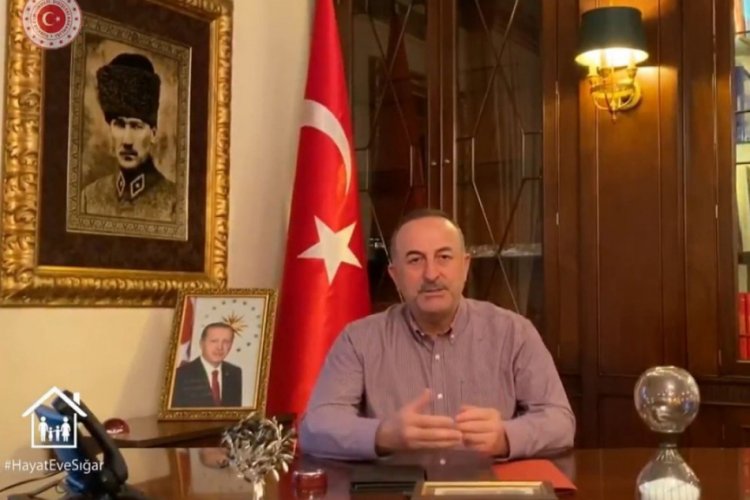 Çavuşoğlu'ndan yurt dışındaki Türklere "Evde kal" çağrısı