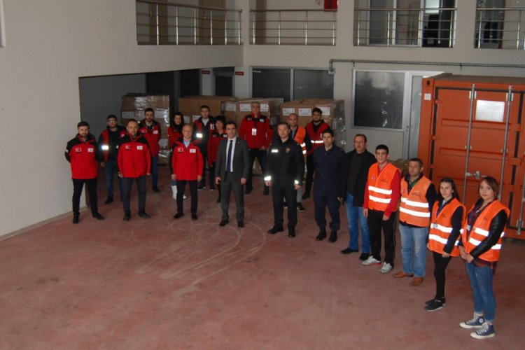 Kızılay, Bursa'da saha çalışmalarını sürdürüyor