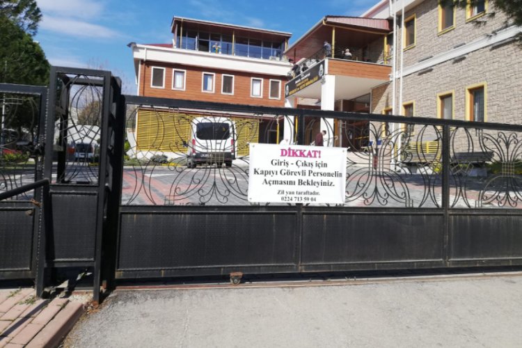 Bursa'da huzurevinde &uuml;st d&uuml;zey koronavir&uuml;s tedbirleri