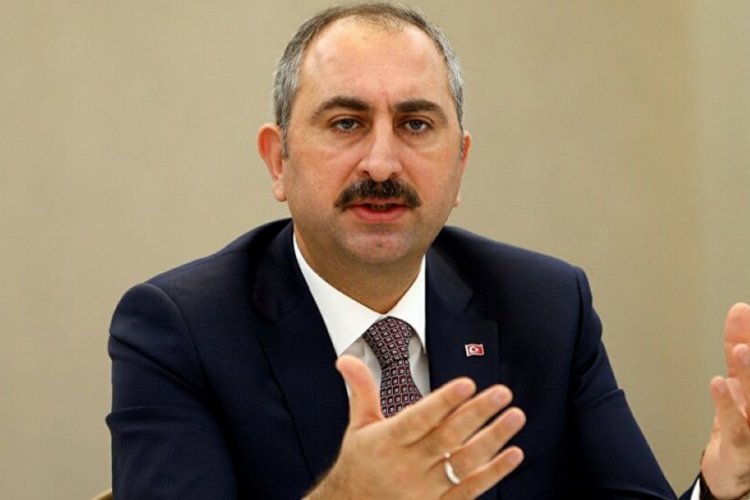 Bakan G&uuml;l: Cezaevinde g&ouml;revli personel evine g&ouml;nderilmeyecek