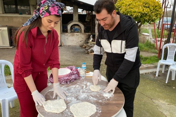 Murat Kurşun ve ailesi k&ouml;yde karantinaya girdi
