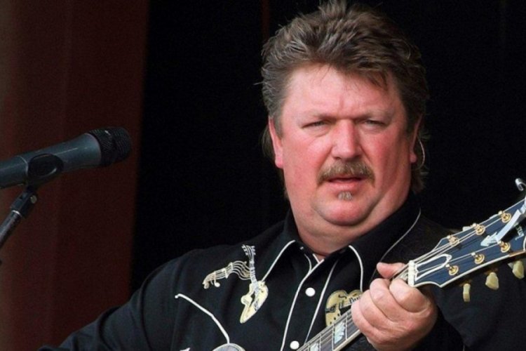 Country şarkıcısı Joe Diffie, corona vir&uuml;s&uuml;ne yenik d&uuml;şt&uuml;