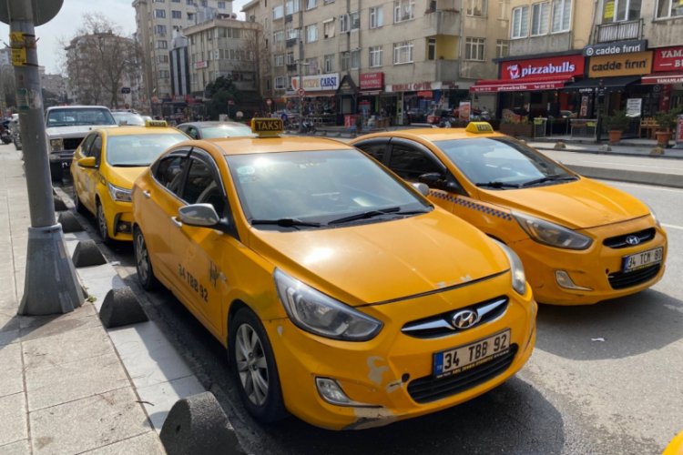 Taksiciler: Plaka kiralarını &ouml;deyemiyoruz