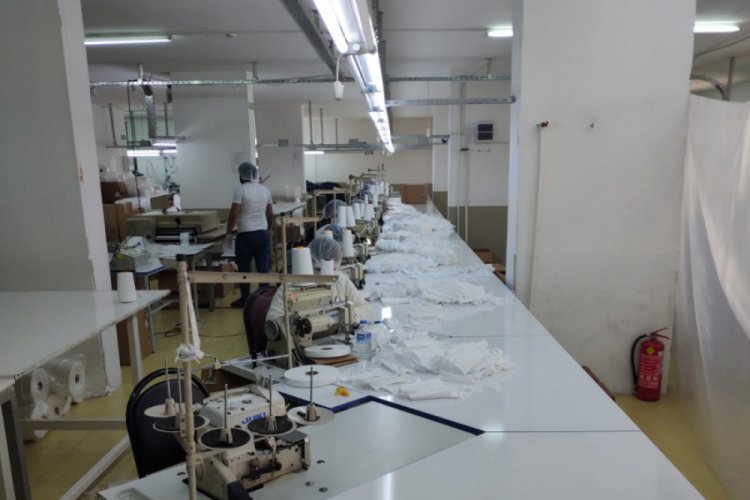 220 bin sahte maske ele ge&ccedil;irildi