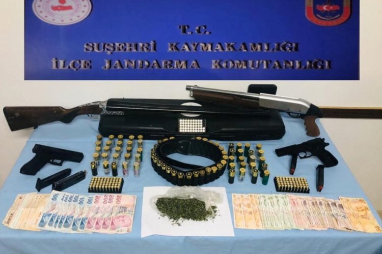 Kumar oynayan 18 kişiye 80 bin lira para cezası