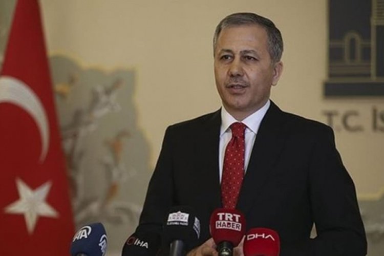 İstanbul Valisi Yerlikaya: Deniz otob&uuml;s&uuml; ve feribot seferleri durduruldu