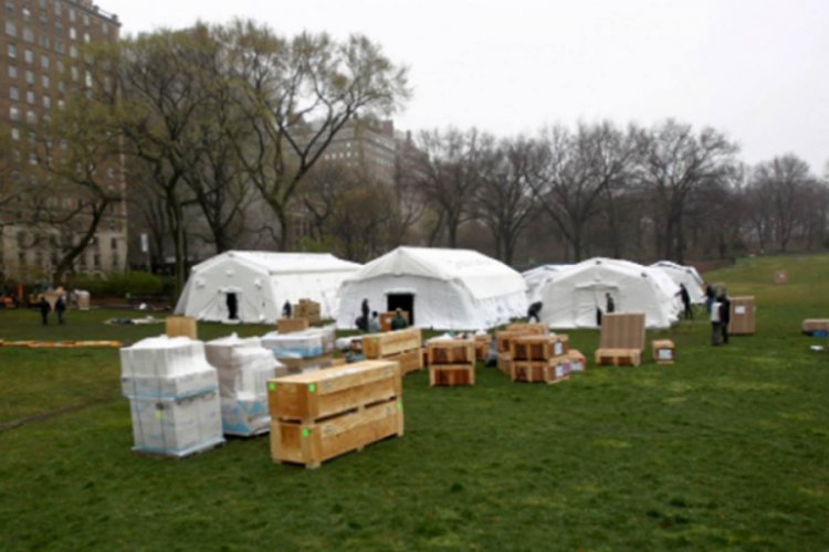 Central Park'a sahra hastanesi kuruldu