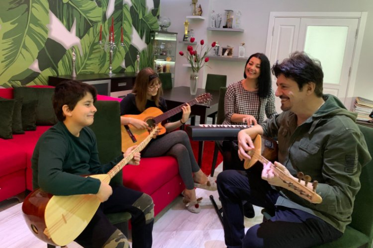 Ekin'in ev orkestrası
