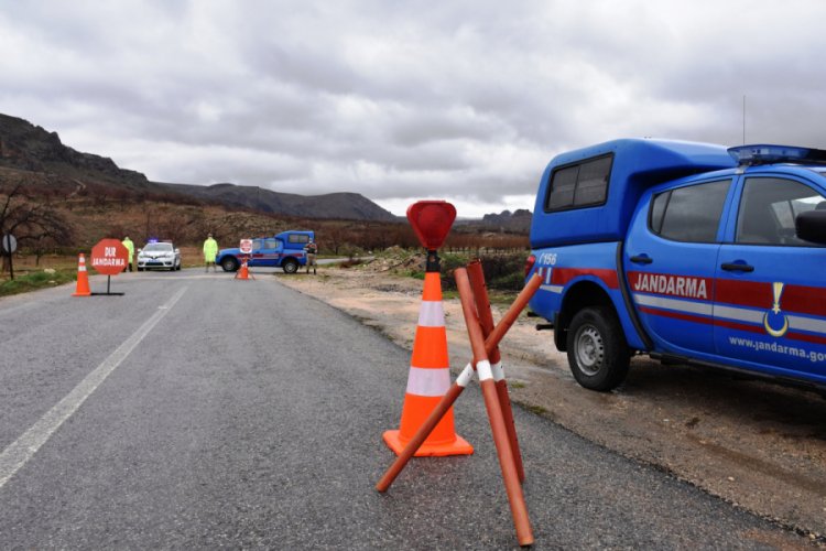Hatay'da 5 mahallede giriş &ccedil;ıkışa izin verilmiyor