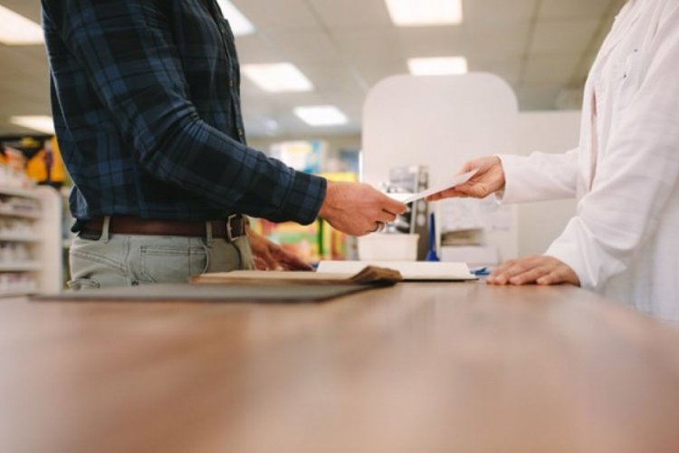 Doktorlara 'kağıt re&ccedil;ete' uyarısı
