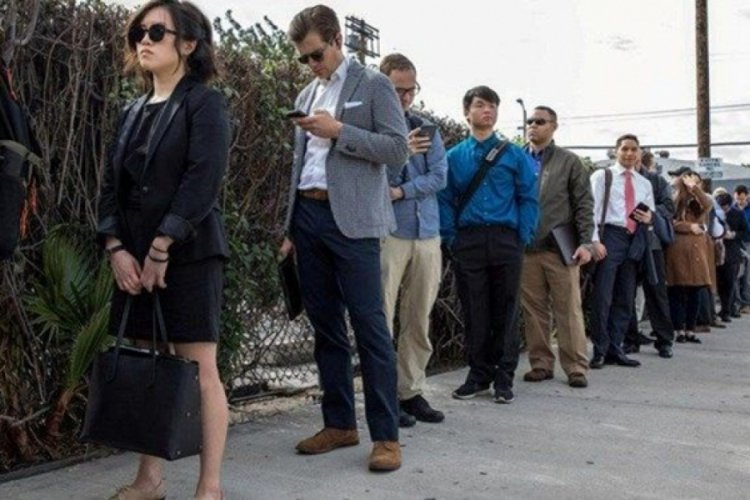 ABD'de işsizlik maaşı başvuruları rekor kırdı