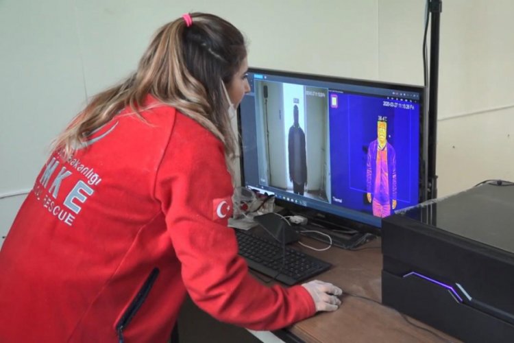 Suriye'ye giriş ve &ccedil;ıkışlarda, termal kameralı 'koronavir&uuml;s' tedbiri