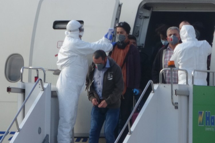 301 iş&ccedil;i T&uuml;rkiye'ye getirildi