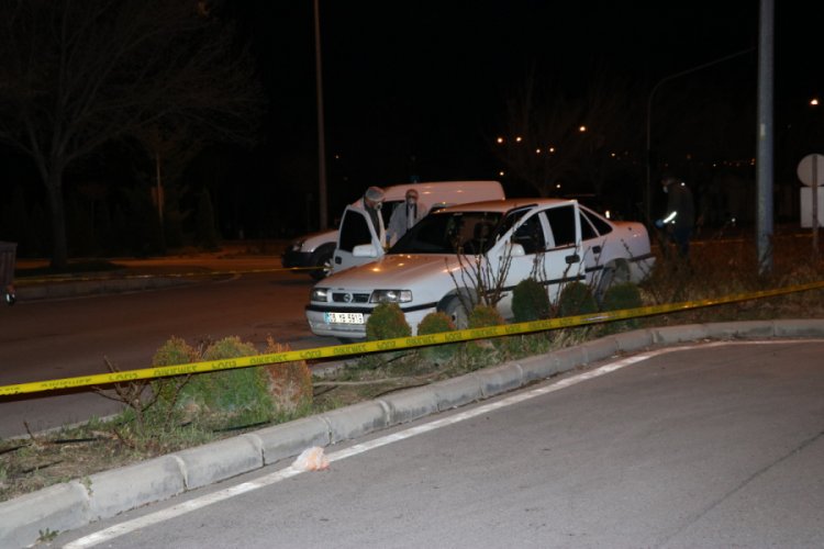 G&uuml;venlik g&ouml;revlisi av t&uuml;feğiyle yaralandı