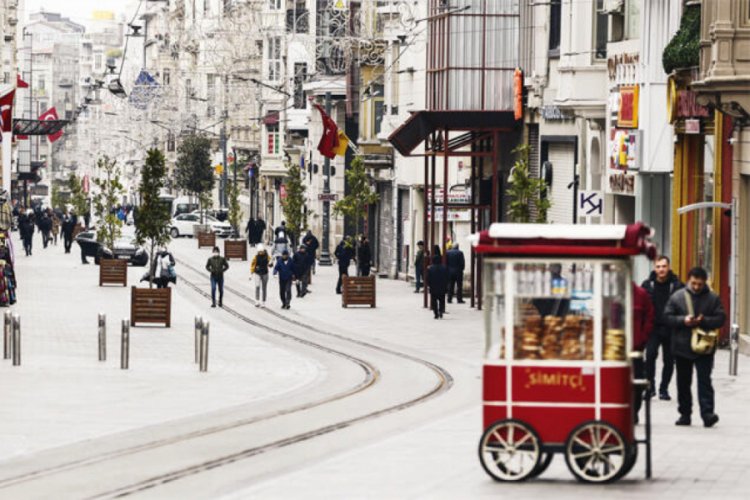 İstanbul'da 18 yaş altına yasak gelebilir