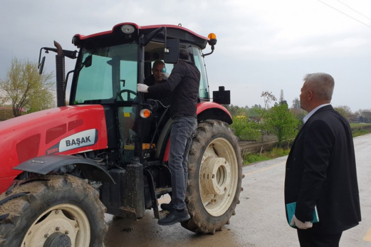 K&ouml;y&uuml;n giriş ve &ccedil;ıkışlarında n&ouml;bet tutuyorlar