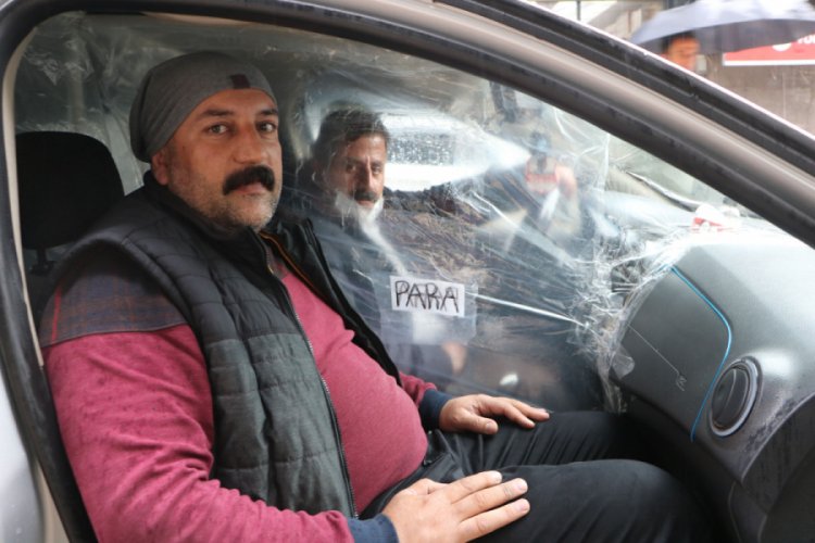 Taksiciden brandalı koronavir&uuml;s &ouml;nlemi