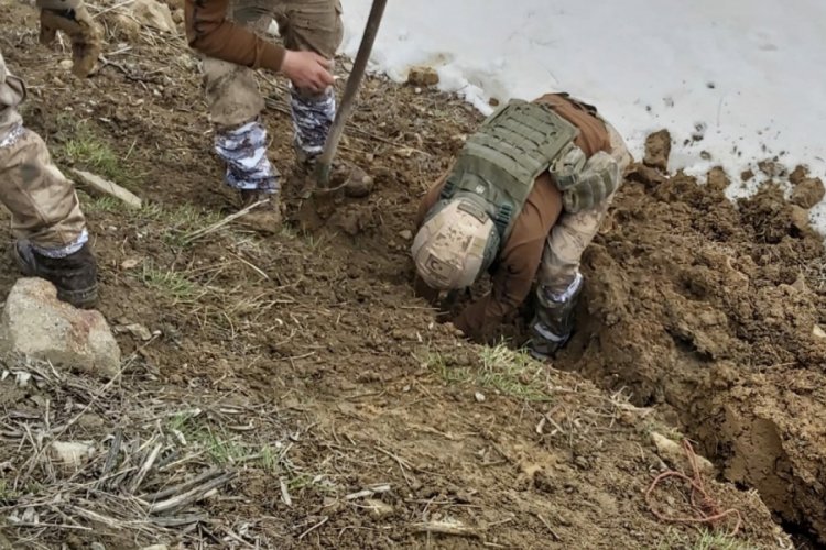 Uyuşturucu yapımında kullanılan malzemeler ele ge&ccedil;irildi