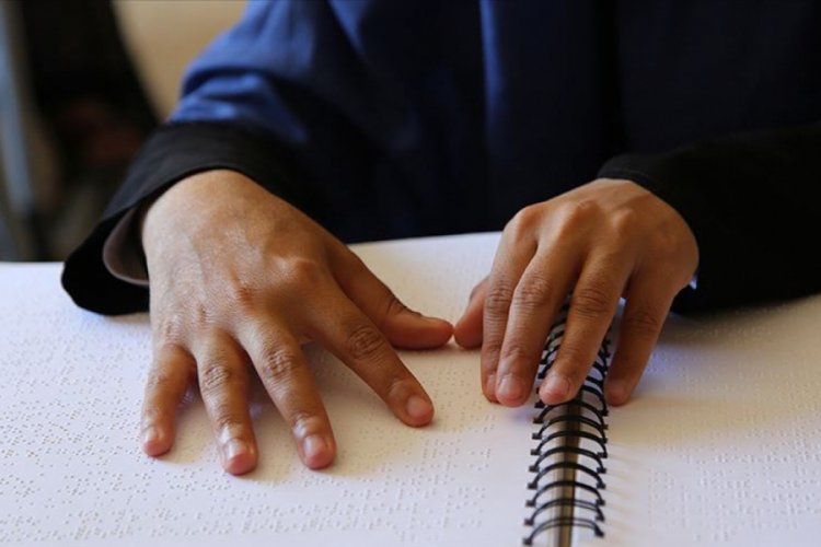 MEB metni Braille alfabesine &ccedil;eviren program geliştirdi