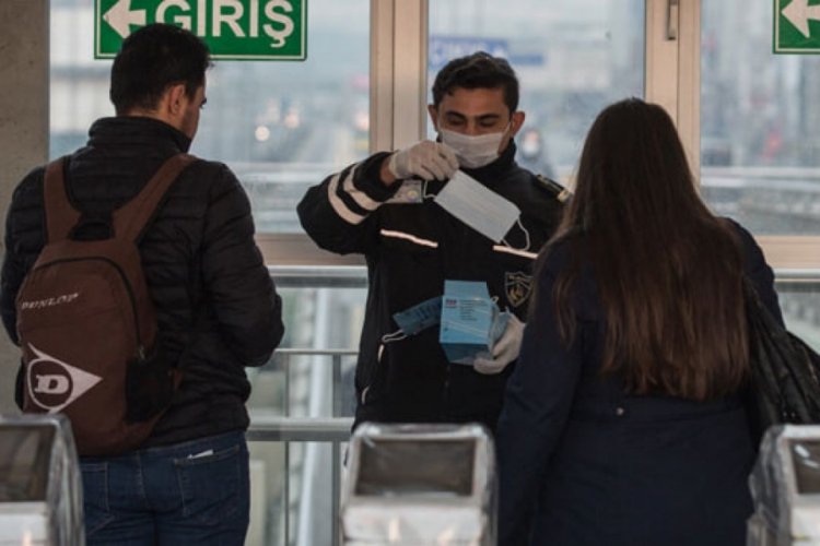 Toplu taşımada maskeli d&ouml;nem başladı