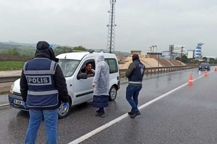 Yasak sonrası Bursa-İzmir yolu boş kaldı!