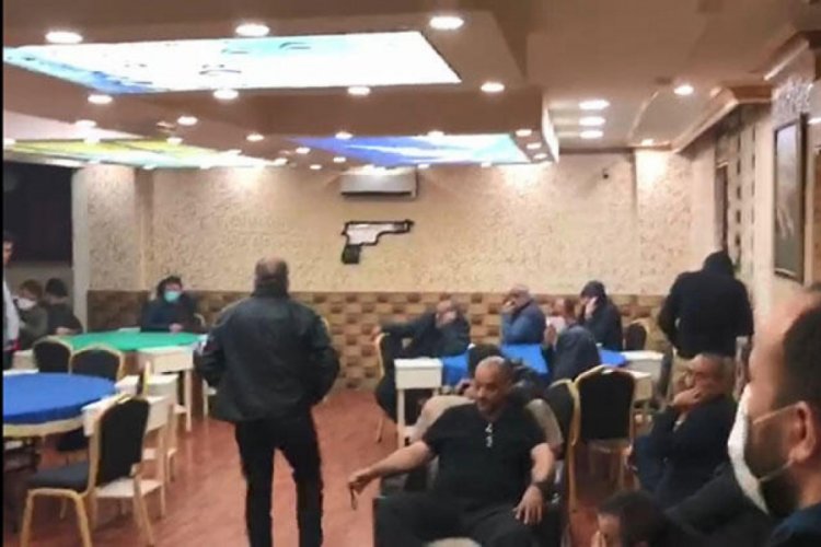 Yasağa rağmen faaliyetini s&uuml;rd&uuml;ren kahvehane m&uuml;h&uuml;rlendi