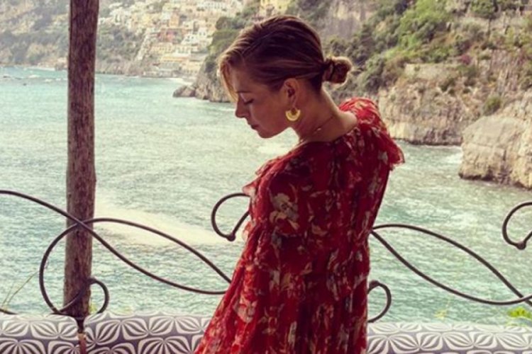 Maria Sharapova numarasını verdi