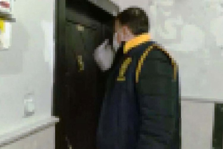 Yasağa rağmen a&ccedil;ılan kahvedeki 10 kişiye 7 bin 70 TL ceza