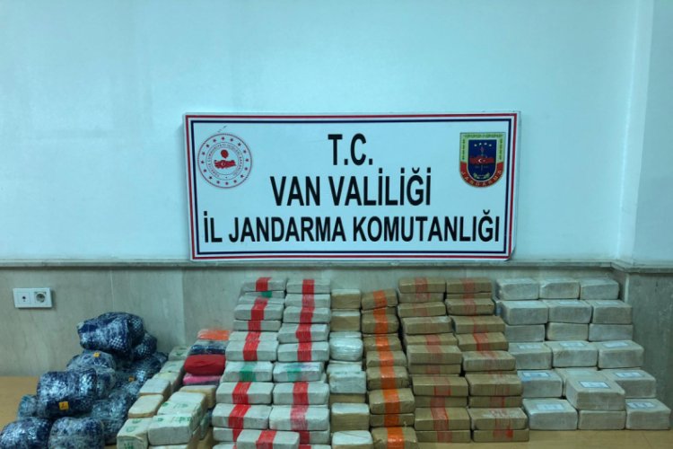 Sınırda 138 kilo eroin ele ge&ccedil;irildi