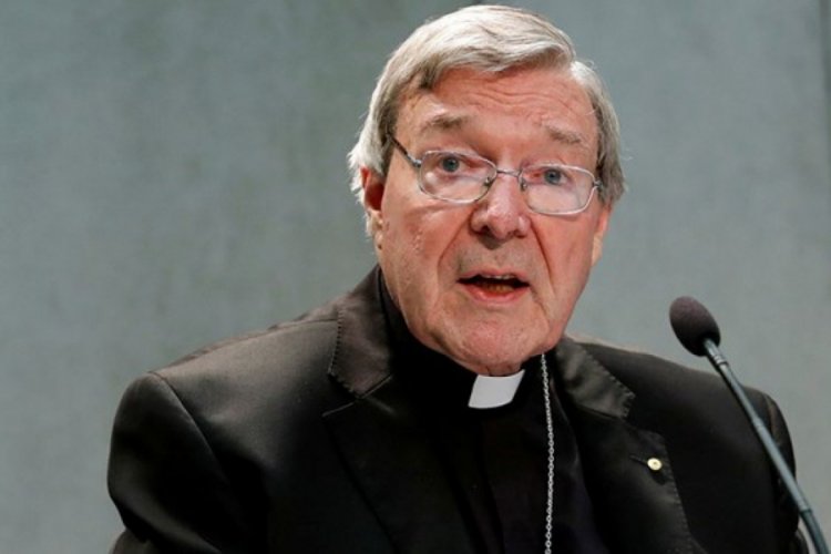 Kardinal George Pell'in cinsel taciz mahkumiyeti bozuldu