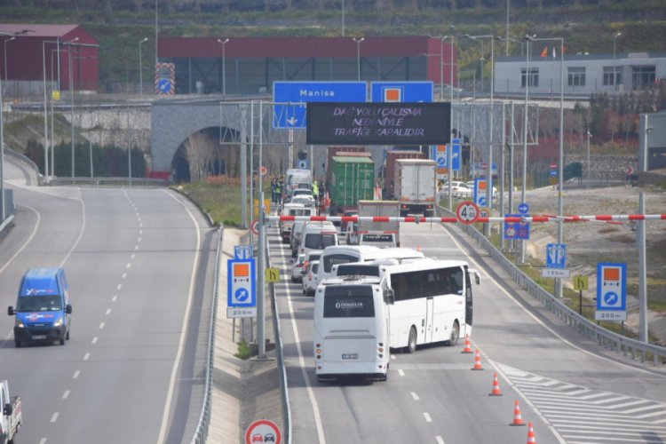 Sabuncubeli T&uuml;neli'nde trafik normale d&ouml;nd&uuml;