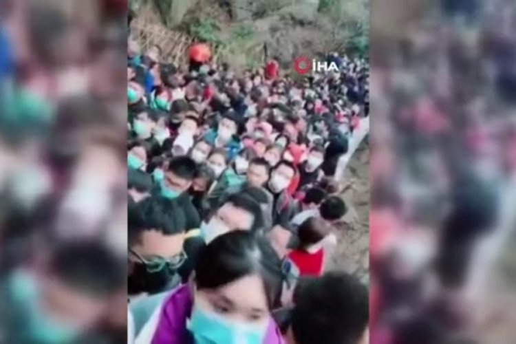 &Ccedil;inliler parkalara akın etti
