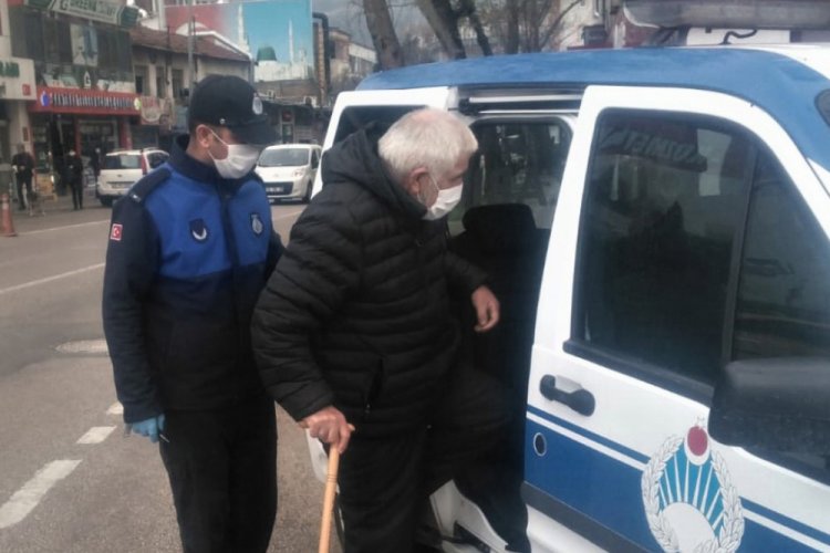 Bursa'da sokakta yaşayan vatandaşa yardım eli