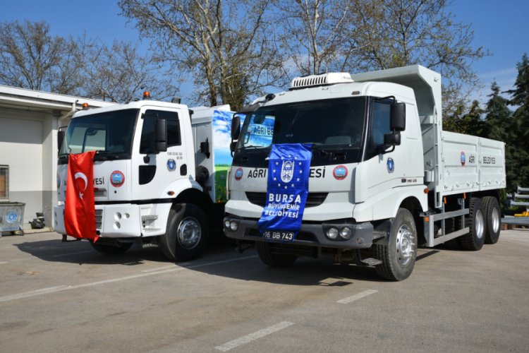 Bursa'dan Ağrı'ya hibe 2 ara&ccedil; g&ouml;nderildi